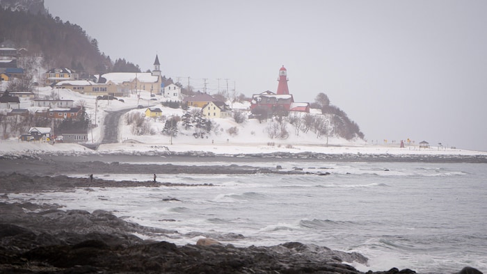 Le village côtier en hiver.