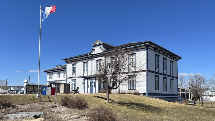 Le Musée acadien du Québec à Bonaventure est une importante attraction touristique et muséale de la Baie-des-Chaleurs

