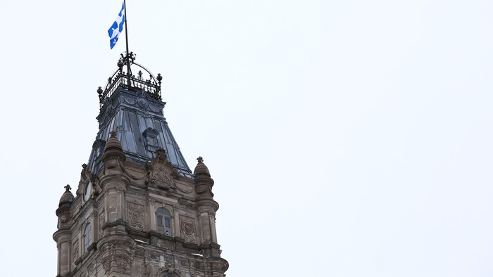 La tour de l'édifice de l'Assemblée nationale, à Québec.