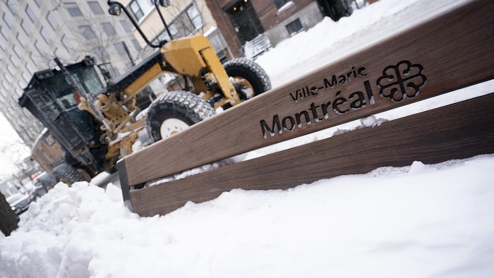 72 centimètres de neige se sont accumulés dans les 4 derniers jours à Montréal.
