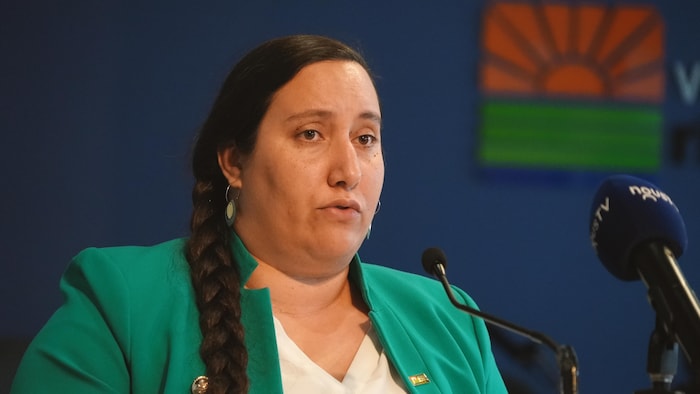 Marina Soubirou, lors d'une conférence de presse.