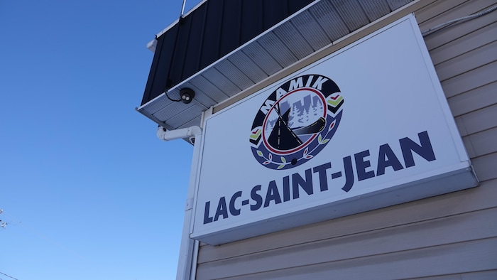 L'affiche Mamik Lac-Saint-Jean.
