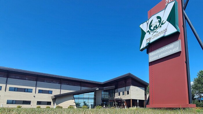 Le conseil de bande à Uashat