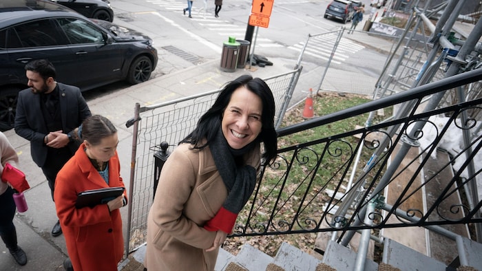 191 Logements De Plus Pour Des Personnes Vuln Rables D Ici La Fin 2024   Photo Radio Canada Ivanoh Demers Le Ministre Federal De Lenvironnement Steven Guilbeault Et La Mairesse De Montreal Valerie Plante Tiennent Une Conference De Presse Sur Le Logement A Montreal Photo Pr 46598 