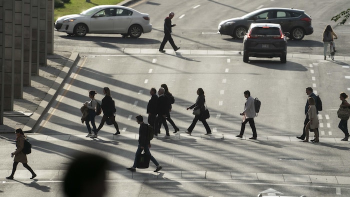Les immigrants représentent près du quart de la population canadienne ...