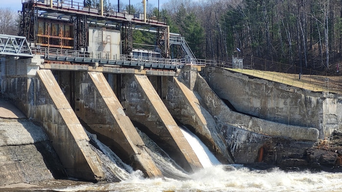 Un barrage hydroélectrique.