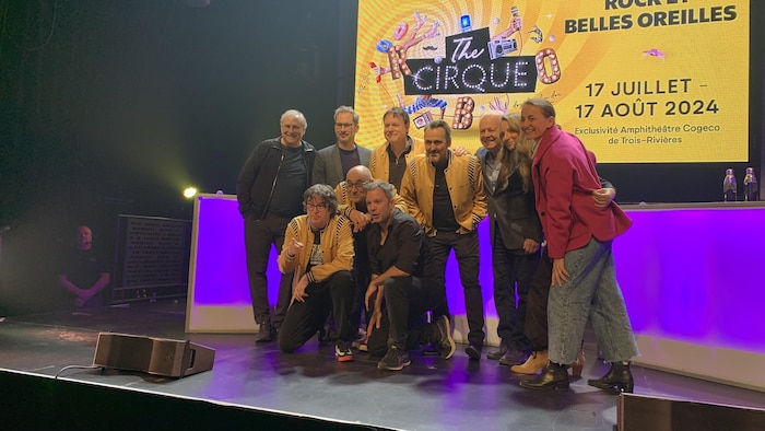 Des scènes près du public pour le spectacle de RBO du Cirque du Soleil ...