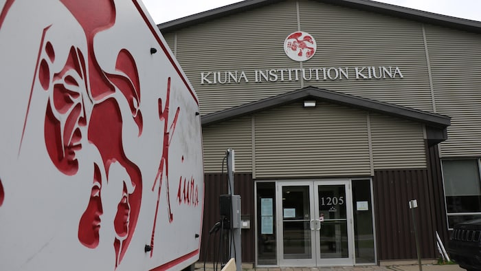 La façade de l'Institut Kiuna.