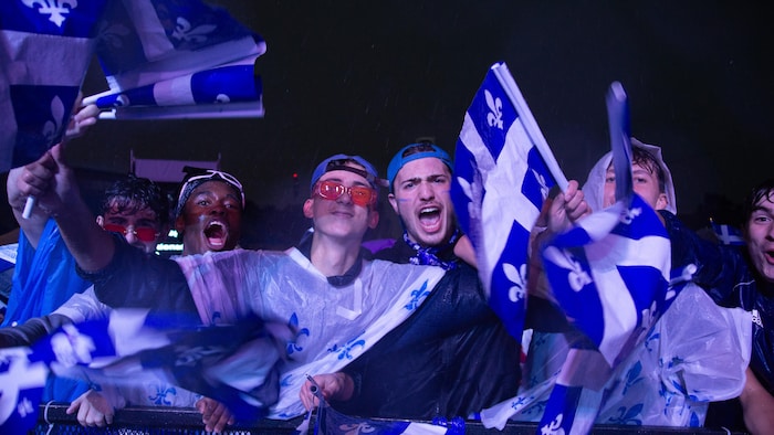 Année après année, le spectacle de la fête nationale soulève les passions patriotiques, sur les plaines d'Abraham. (Photo d'archives)