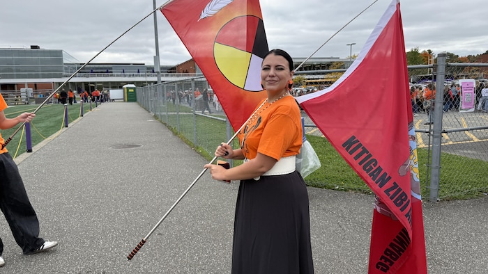 Native Nam lors de la marche pour la Journée nationale de la vérité et la réconciliation à l'Université Bishop's.