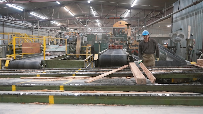 L'usine de Bégin & Bégin, à Lots-Renversés, dans le Témiscouata.