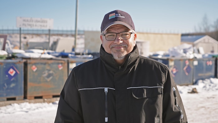 Yannick Desbiens à l'écocentre de Rimouski.