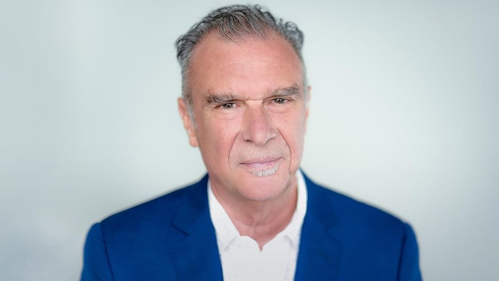Richard Oneil - HUM-018083
