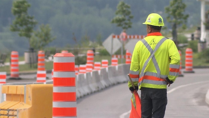 Les travaux sur la way près du tract Gaspé, Berceau du Canada