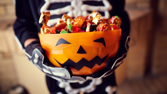 24 Mini Seaux Citrouille Halloween - Paniers à Bonbons Pour Fête