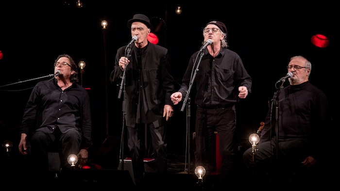 Les Charbonniers de l'enfer lors du spectacle des Fêtes Excusez-les!
