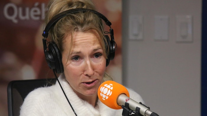 Marie-Soleil Tremblay de l'ÉNAP en entrevue à la radio de Radio-Canada.