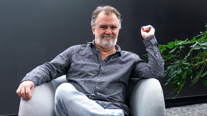 Portrait de Patrick Senécal.