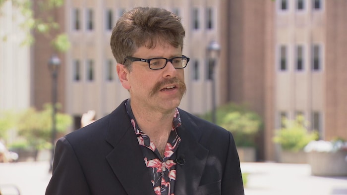 Peter Graefe de l'Université McMaster.