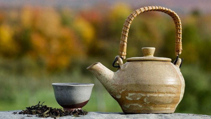 Une tasse de thé.