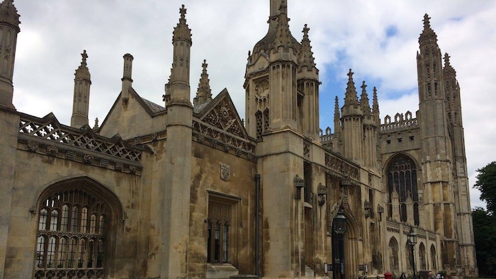 L'Université de Cambridge, en Angleterre.