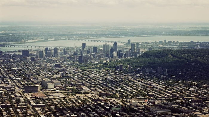 Vue aérienne de la ville de Montréal