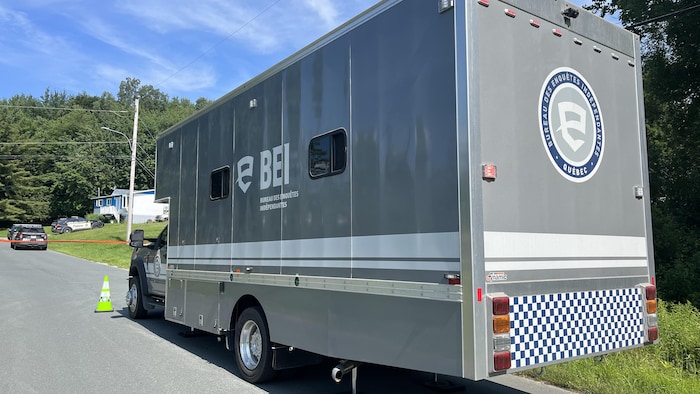 Le camion du Bureau des enquêtes indépendantes