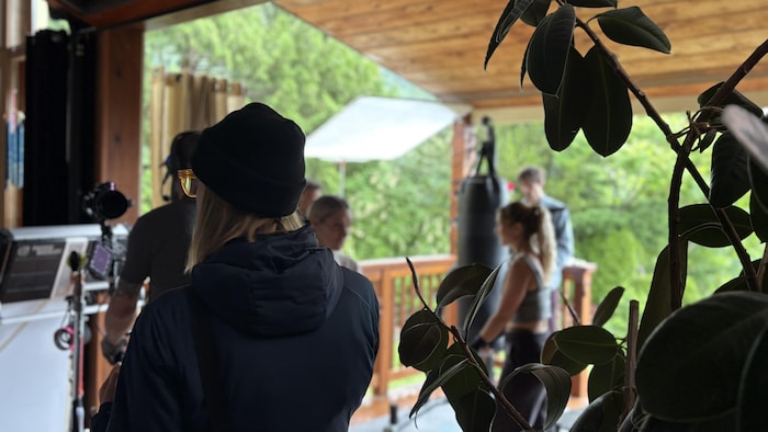 Le plateau de tournage de «Surf Bay, côte Ouest».