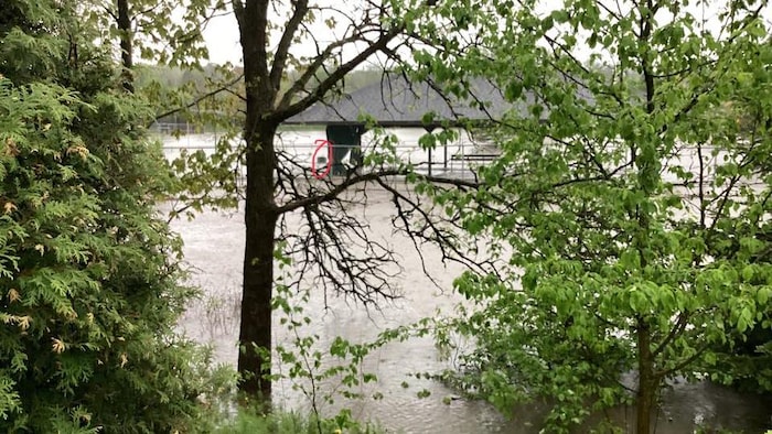 Un parc inondé.