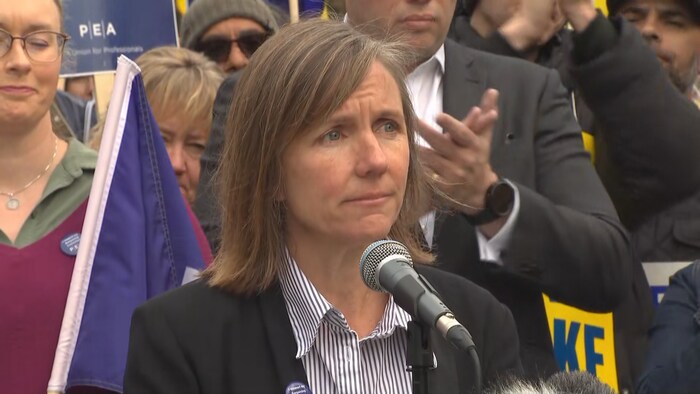 Melissa Moroz, la directrice générale de l'Association des employés professionnels.