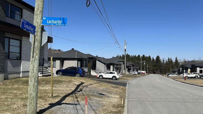 La rue Lacharité dans le secteur de Fleurimont.