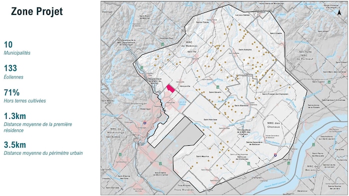 Une carte des MRC de Mékinac et des Chenaux avec des points. 