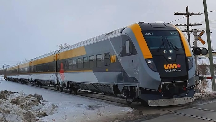 VIA Rail bat des records de retard dans le corridor Québec-Windsor ...