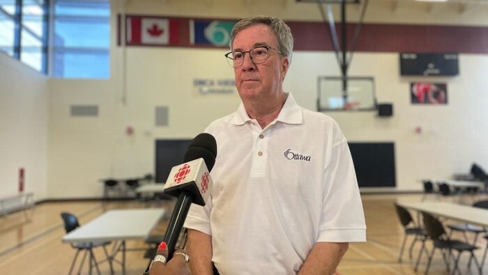 Jim Watson en entrevue.