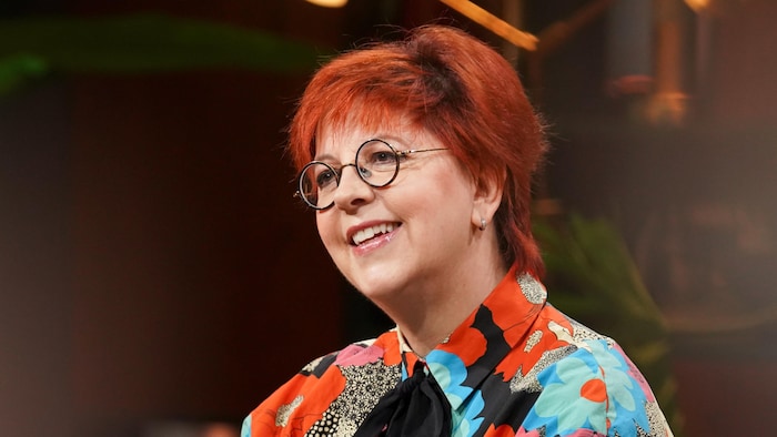 Chantal Lamarre souriante.