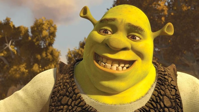 L'ogre vert sourit