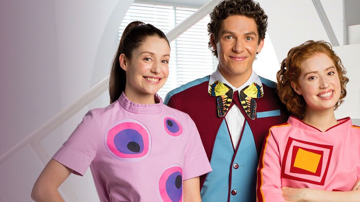 Passe-Carreau, Passe-Montagne et Passe-Partout sourient.