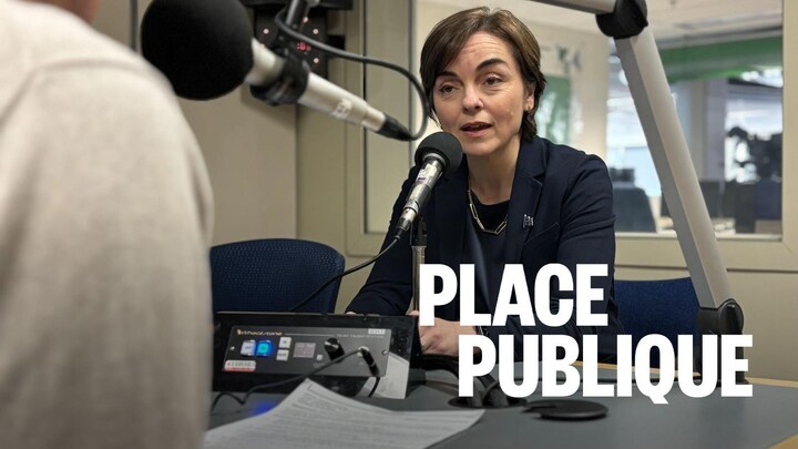 La candidate à la chefferie de la CAQ, Christine Fréchette, en entrevue à la radio.
