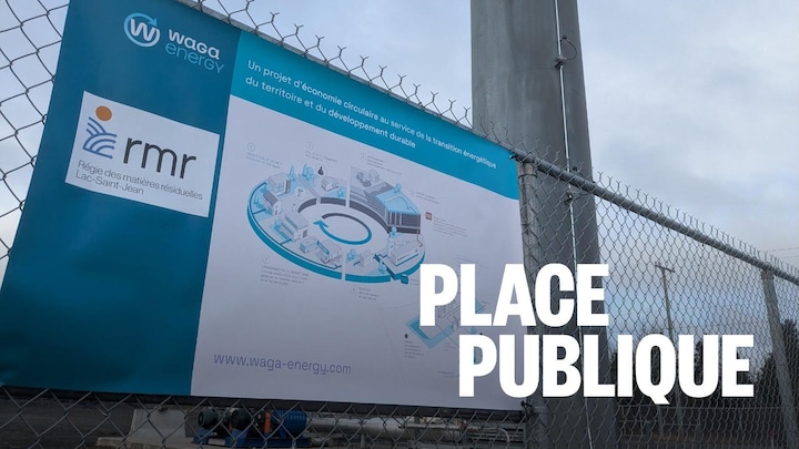Une affiche du projet de Waga Energy au lieu d’enfouissement technique d’Hébertville-Station.