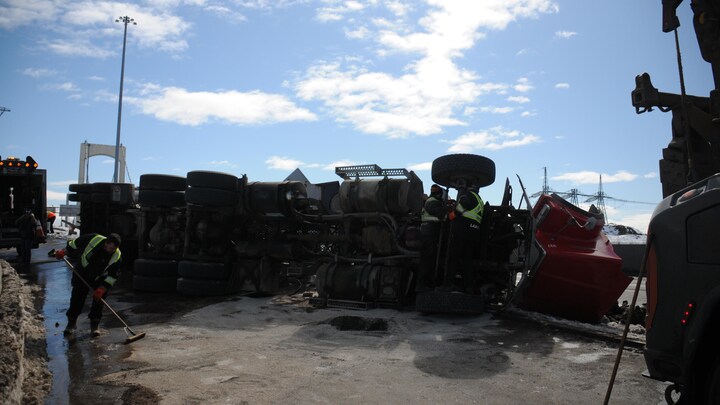 Bilan routier 2023 : hausse des accidents mortels à Québec | OHdio ...