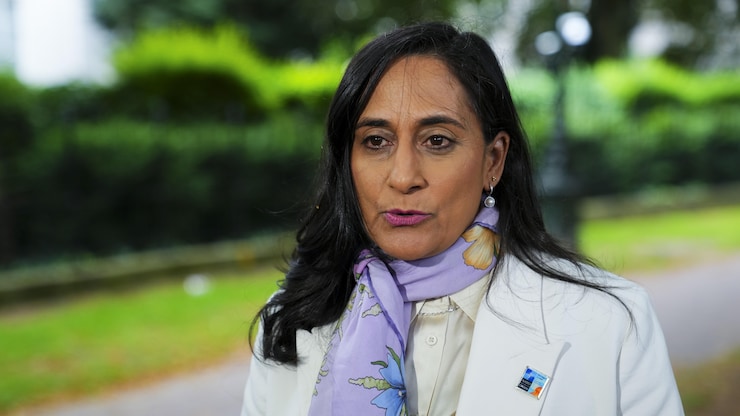 外交部长阿南德（Anita Anand）