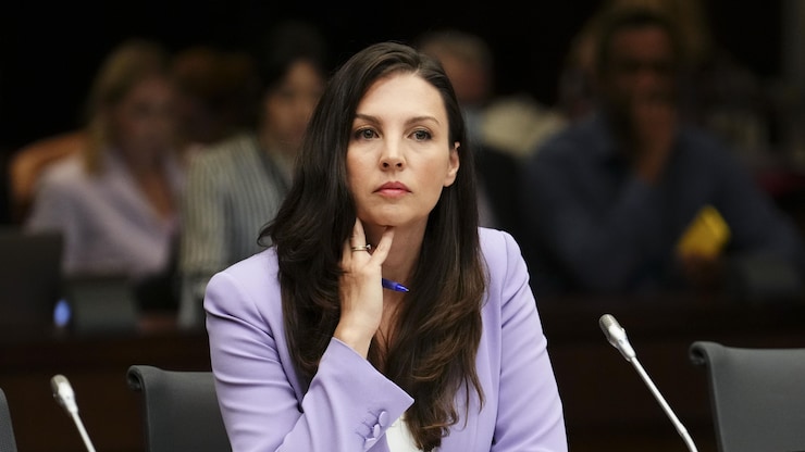 Woman says she fully co-operated with alleged sex assault investigation ...