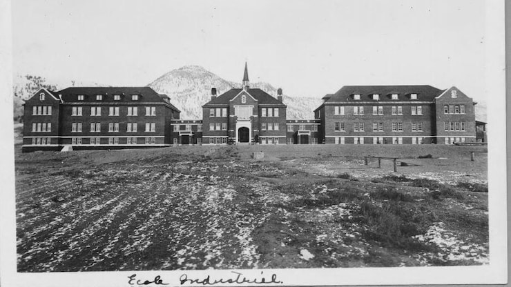 甘露市（Kamloops）圣尤金寄宿學校（St-Eugène）。