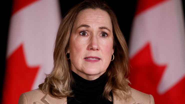 كيرستن هيلمان التي قرّرت إنهاء مهامها كسفيرة كندا لدى الولايات المتحدة.