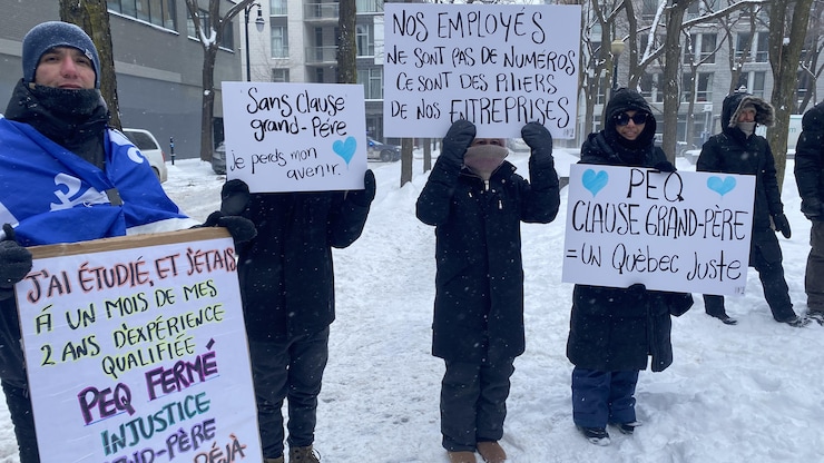 Des immigrants francophones quittent le Québec en urgence vers T.-N.-L ...