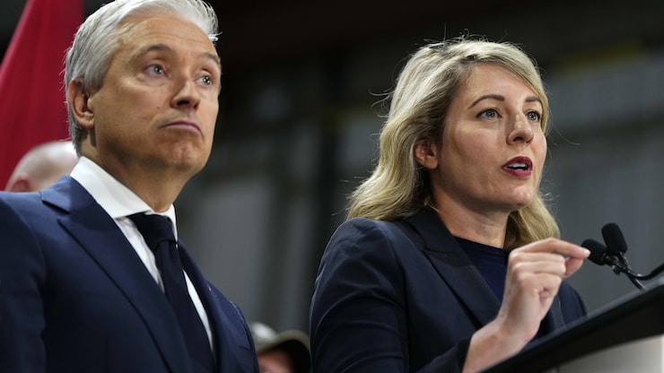 La ministre de l'Industrie, Mélanie Joly, et le ministre des Finances, François-Philippe Champagne.