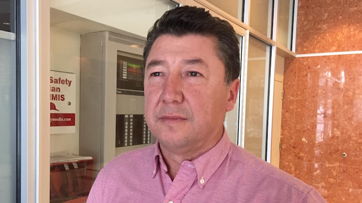 米克莫（Mi’kmaw）原住民参议员普罗斯珀（Paul Prosper）。