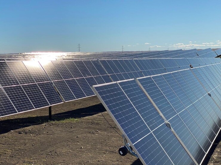 The Travers Solar Project in Alberta is the largest solar farm in Canada and was developed by Greengate. 