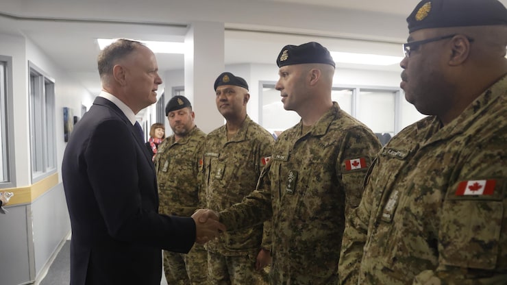 Alto el fuego: el requisito de Canadá para intervenir en el Estrecho de ...