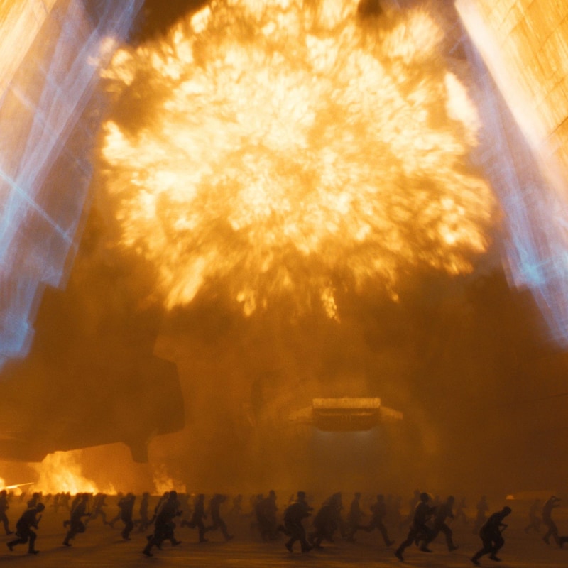 Une impressionnante scène de bataille dans le film « Dune ».